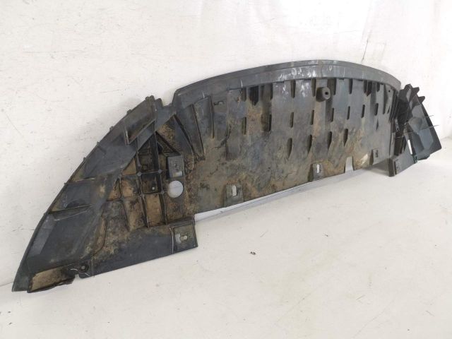 bontott MERCEDES-BENZ GLB Első Lökhárító Alsó Tálca