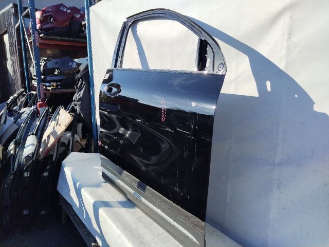 bontott MERCEDES-BENZ GLB Jobb első Ajtó (Üres lemez)