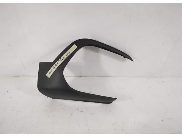 bontott MERCEDES-BENZ GLB Jobb első Lökhárító Díszléc