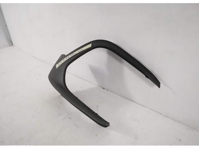 bontott MERCEDES-BENZ GLB Jobb első Lökhárító Díszléc