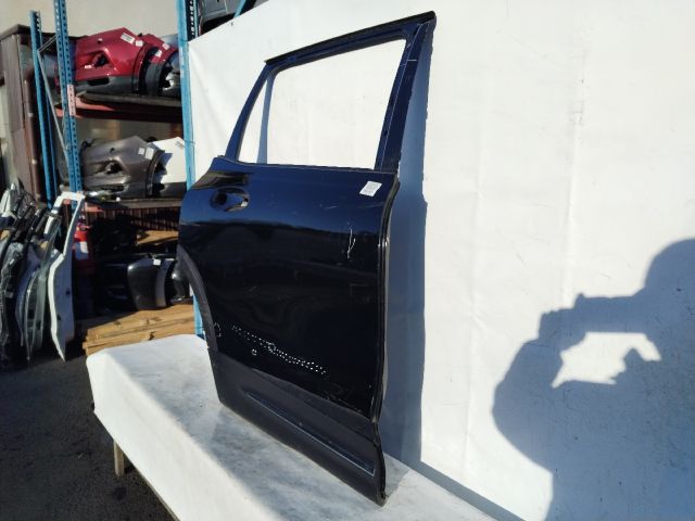 bontott MERCEDES-BENZ GLB Jobb hátsó Ajtó (Üres lemez)