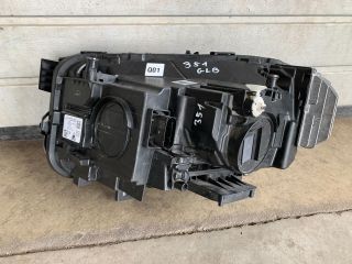 bontott MERCEDES-BENZ GLB Jobb Ledes Fényszóró