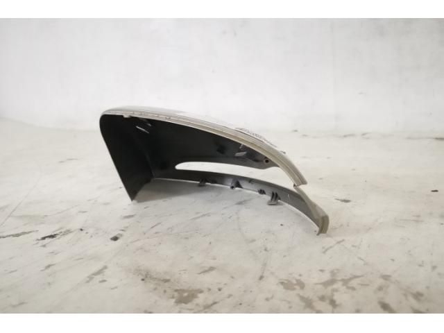 bontott MERCEDES-BENZ GLB Jobb Visszapillantó Tükör Burkolat