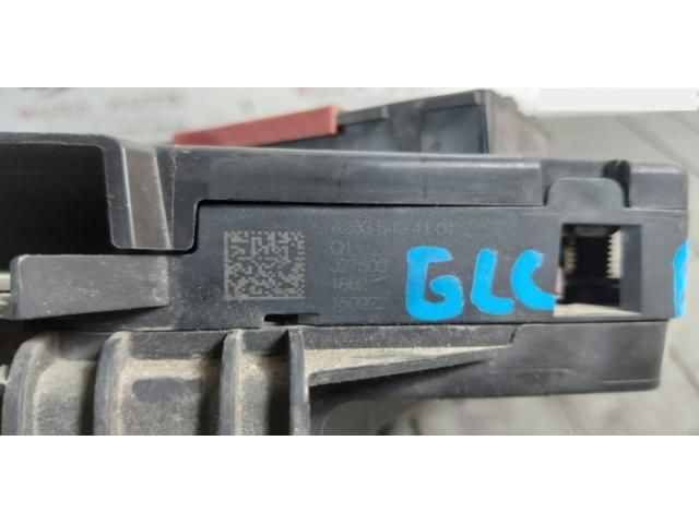 bontott MERCEDES-BENZ GLC Biztosítéktábla Motortér