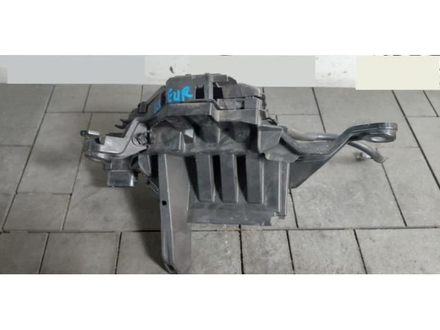 bontott MERCEDES-BENZ GLC Biztosítéktábla Motortér