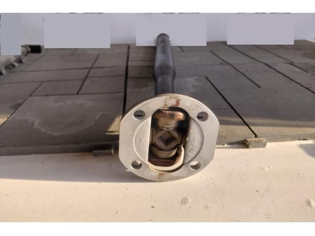 bontott MERCEDES-BENZ GLC Kardántengely