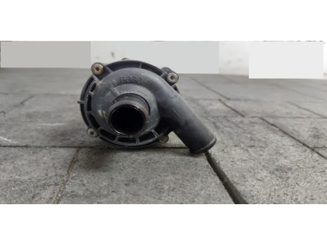 bontott MERCEDES-BENZ GLC Vízpumpa