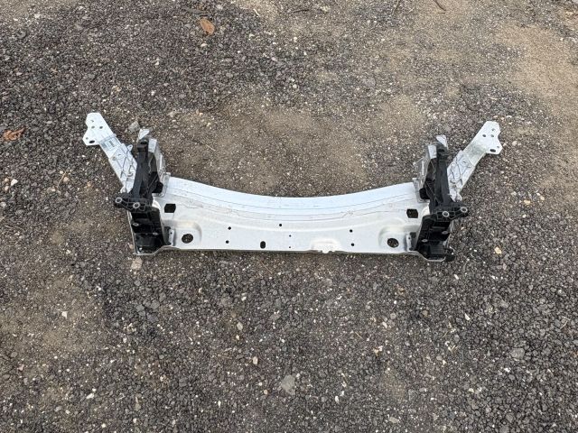 bontott MERCEDES-BENZ GLC Homlokfal (Üres lemez)