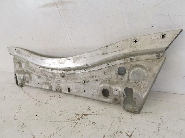 bontott MERCEDES-BENZ GLC Alsó Kereszttartó