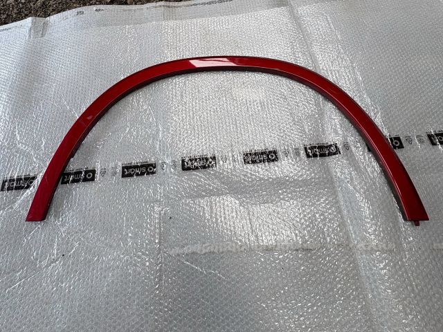 bontott MERCEDES-BENZ GLC Bal első Sárvédő Díszléc