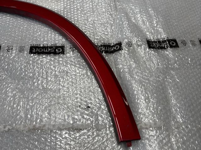 bontott MERCEDES-BENZ GLC Bal első Sárvédő Díszléc