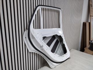 bontott MERCEDES-BENZ GLC Bal hátsó Ajtó (Üres lemez)