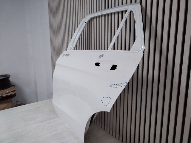 bontott MERCEDES-BENZ GLC Bal hátsó Ajtó (Üres lemez)