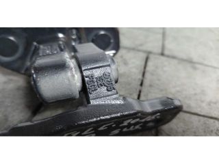 bontott MERCEDES-BENZ GLC Bal hátsó Felső Zsanér