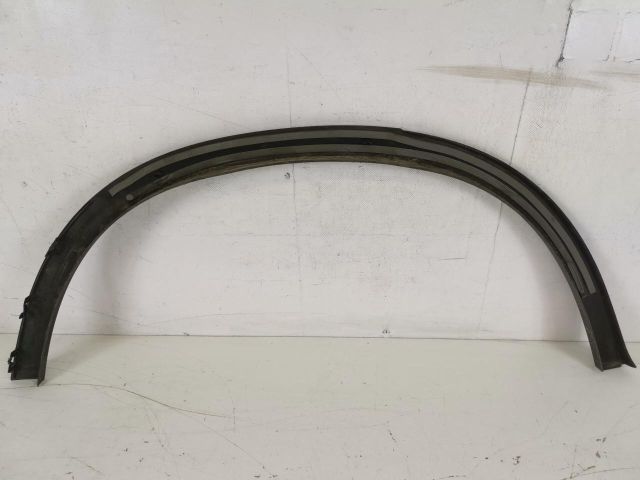 bontott MERCEDES-BENZ GLC Bal hátsó Sárvédő Díszléc