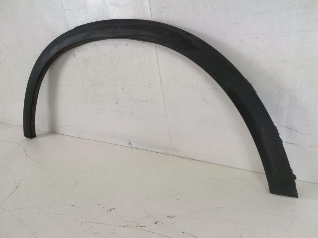 bontott MERCEDES-BENZ GLC Bal hátsó Sárvédő Díszléc