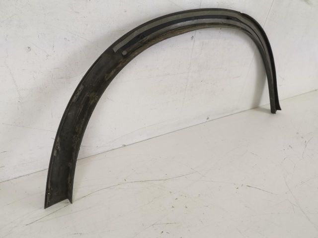 bontott MERCEDES-BENZ GLC Bal hátsó Sárvédő Díszléc