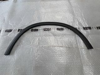 bontott MERCEDES-BENZ GLC Bal hátsó Sárvédő Díszléc