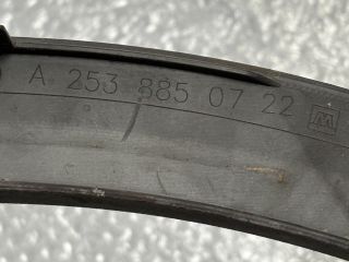 bontott MERCEDES-BENZ GLC Bal hátsó Sárvédő Díszléc