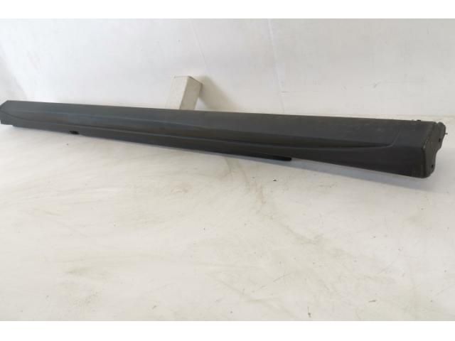 bontott MERCEDES-BENZ GLC Bal Küszöb