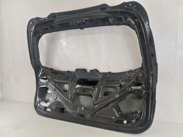 bontott MERCEDES-BENZ GLC Csomagtérajtó (Üres lemez)