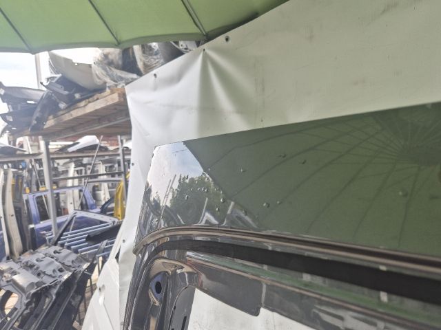 bontott MERCEDES-BENZ GLC Csomagtérajtó (Üres lemez)