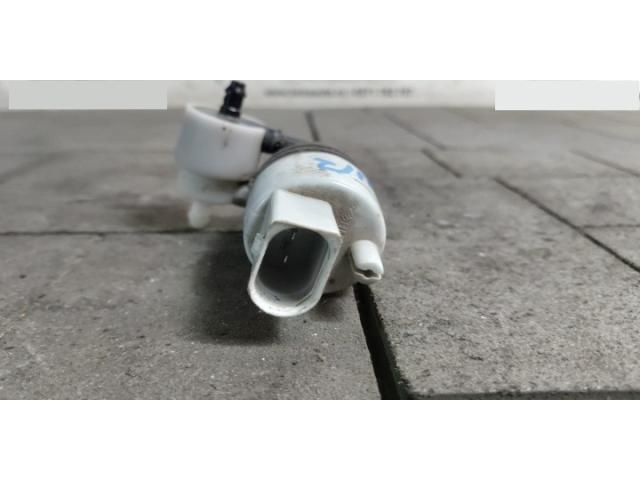 bontott MERCEDES-BENZ GLC Első Ablakmosó Szivattyú