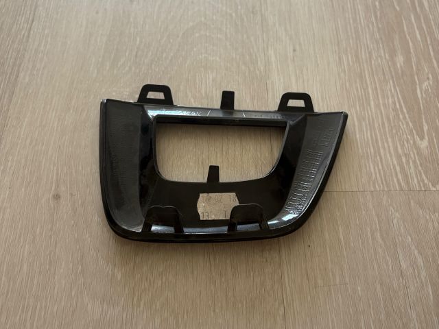 bontott MERCEDES-BENZ GLC Első Lökhárító Alsó (Műanyag)