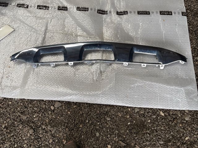 bontott MERCEDES-BENZ GLC Első Lökhárító Alsó (Műanyag)