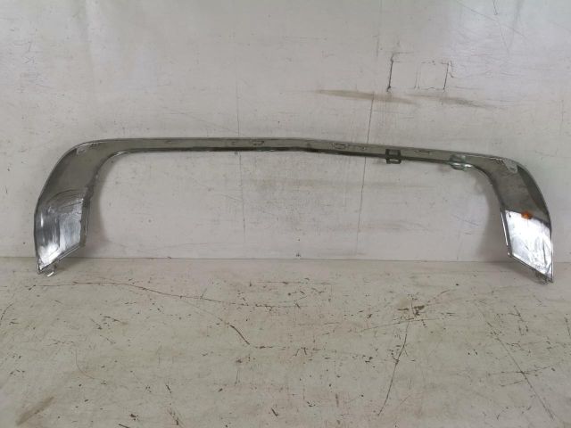 bontott MERCEDES-BENZ GLC Első Lökhárító Díszléc