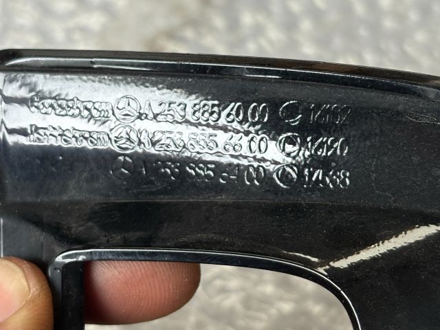 bontott MERCEDES-BENZ GLC Első Lökhárító Díszléc