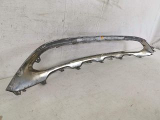 bontott MERCEDES-BENZ GLC Első Lökhárító Díszléc