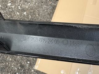 bontott MERCEDES-BENZ GLC Első Lökhárító Díszléc