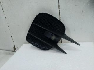 bontott MERCEDES-BENZ GLC Első Lökhárító Jobb Díszrács