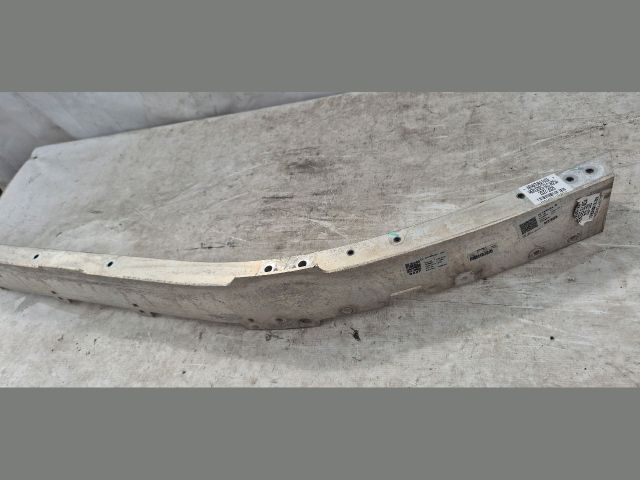 bontott MERCEDES-BENZ GLC Első Lökhárító Merevítő (Fém)