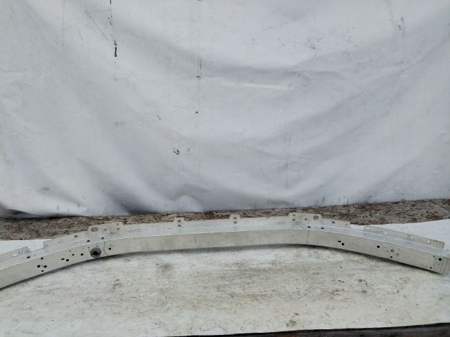 bontott MERCEDES-BENZ GLC Első Lökhárító Merevítő (Fém)