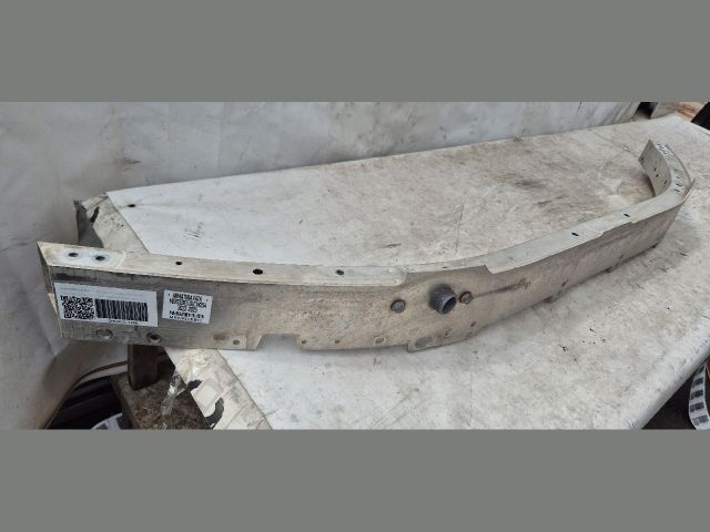 bontott MERCEDES-BENZ GLC Első Lökhárító Merevítő (Fém)