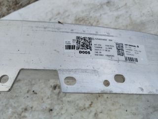 bontott MERCEDES-BENZ GLC Első Lökhárító Merevítő (Fém)