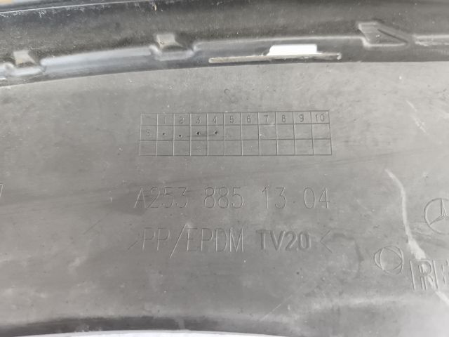 bontott MERCEDES-BENZ GLC Első Lökhárító (Üresen)