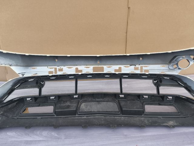 bontott MERCEDES-BENZ GLC Első Lökhárító (Üresen)