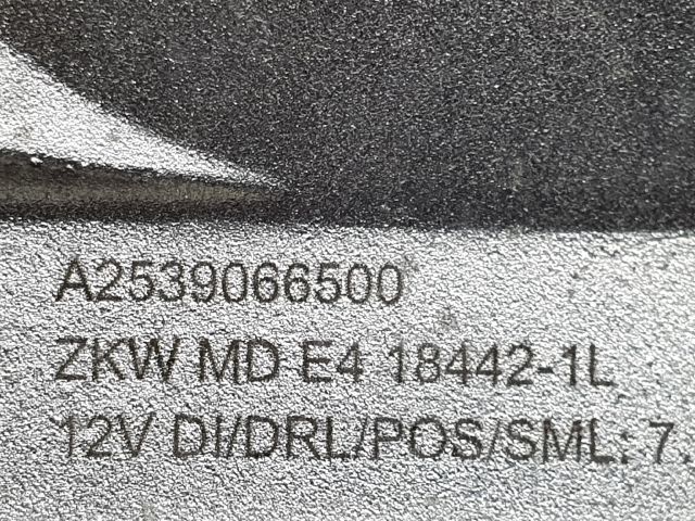 bontott MERCEDES-BENZ GLC Fényszóró Elektronika