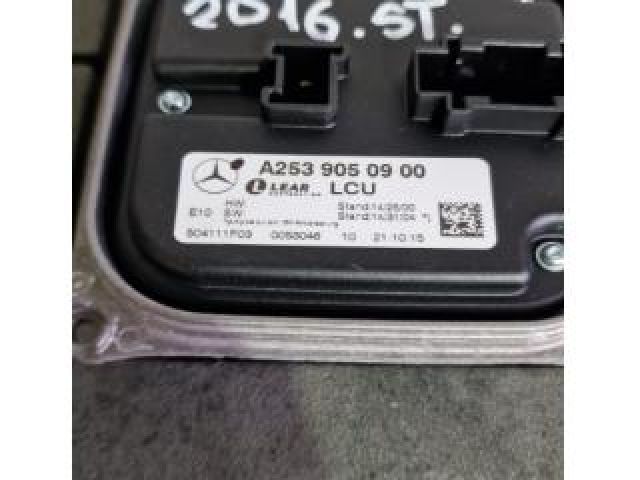 bontott MERCEDES-BENZ GLC Fényszóró Elektronika