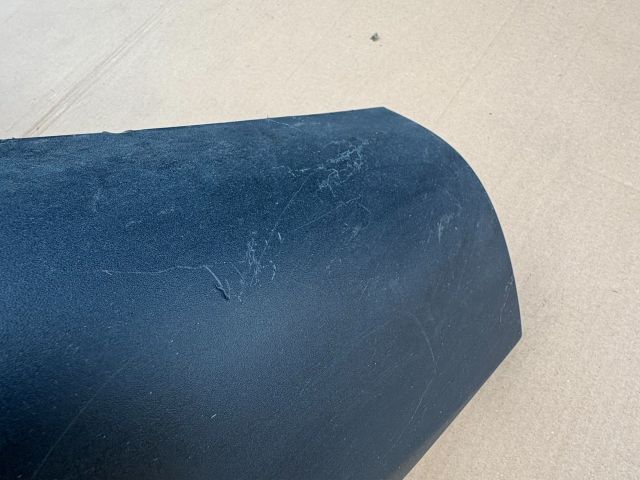 bontott MERCEDES-BENZ GLC Hátsó Lökhárító Alsó (Műanyag)