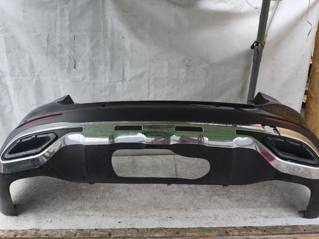 bontott MERCEDES-BENZ GLC Hátsó Lökhárító (Részeivel)