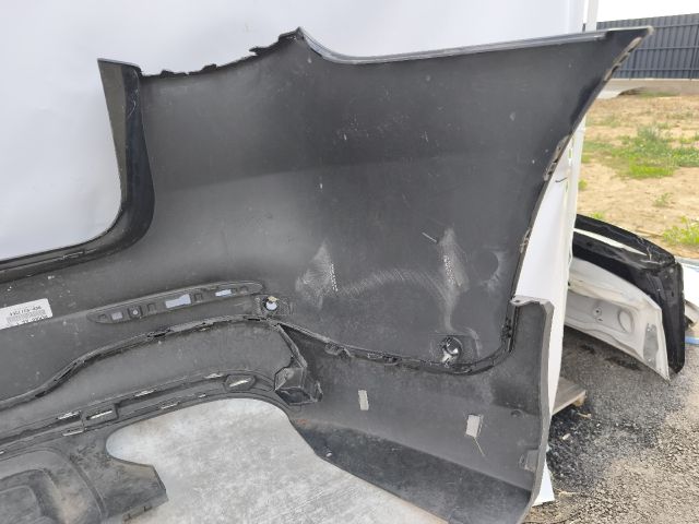 bontott MERCEDES-BENZ GLC Hátsó Lökhárító (Részeivel)