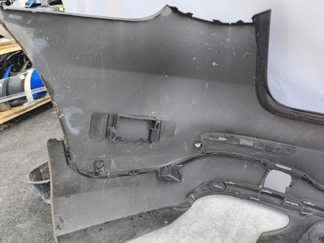 bontott MERCEDES-BENZ GLC Hátsó Lökhárító (Részeivel)