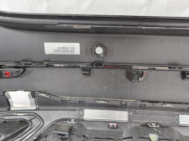 bontott MERCEDES-BENZ GLC Hátsó Lökhárító (Részeivel)