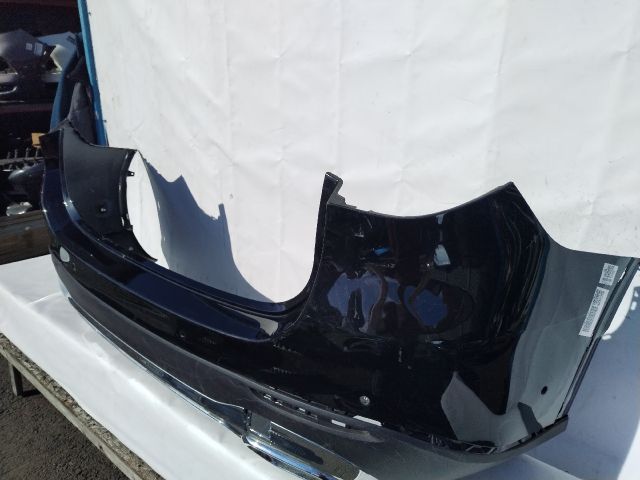 bontott MERCEDES-BENZ GLC Hátsó Lökhárító (Üresen)