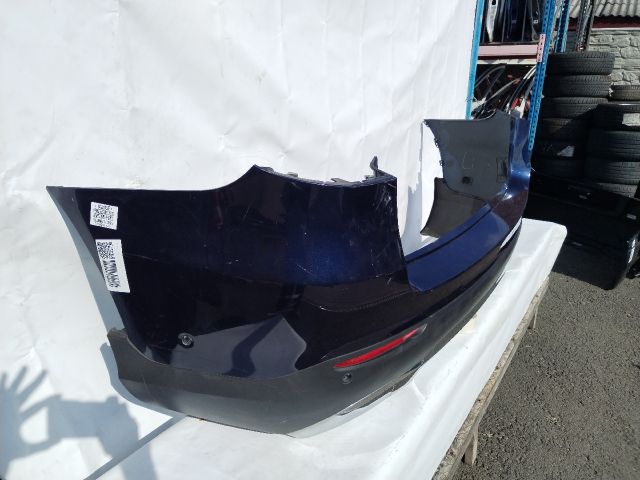 bontott MERCEDES-BENZ GLC Hátsó Lökhárító (Üresen)