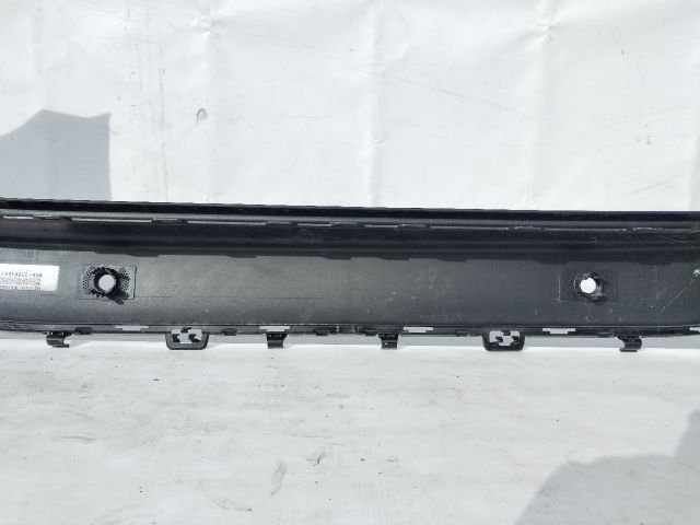 bontott MERCEDES-BENZ GLC Hátsó Lökhárító (Üresen)